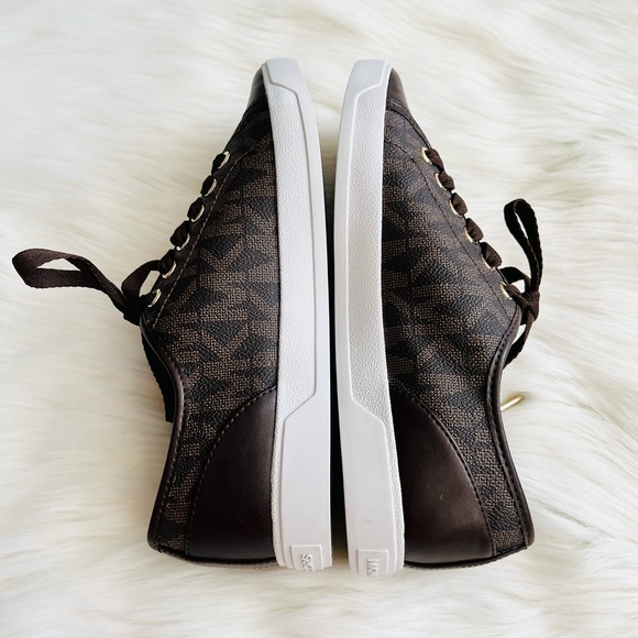 New Michael Kors City Sneakers - Picture 2 of 10